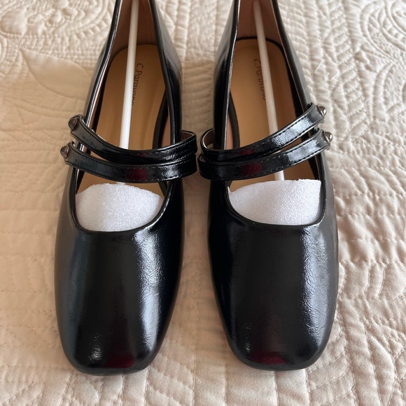 Mary Jane’s still in box. NWT - Picture 6 of 12